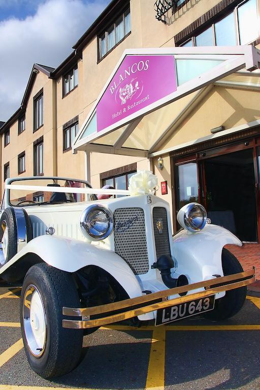 Blanco'S Hotel Port Talbot Buitenkant foto